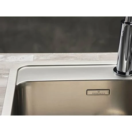 Reginox Ohio 50x40 1.0 Bowl Stainless Steel Kitchen Sink with Tap Ledge 3 Reginox Ohio 50x40 1.0 Bowl Stainless Steel Kitchen Sink with Tap Ledge - Image 3